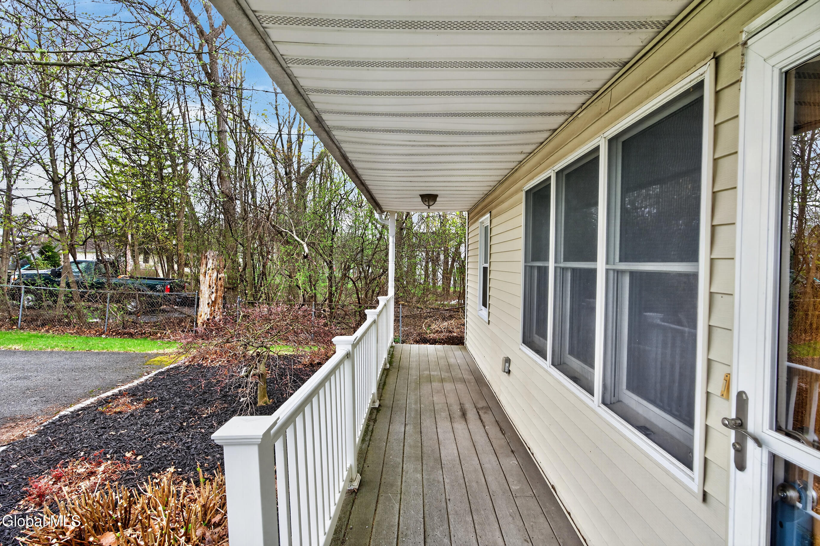 19 Wisconsin Avenue Rensselaer NY 12144