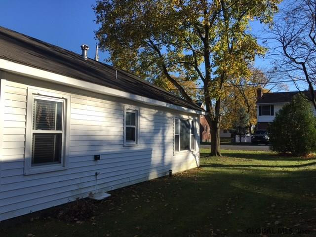 7 Madison Avenue Ravena NY 12143