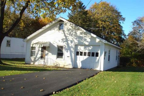 7 Madison Avenue Ravena NY 12143