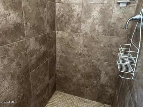 7 Madison Avenue Ravena NY 12143
