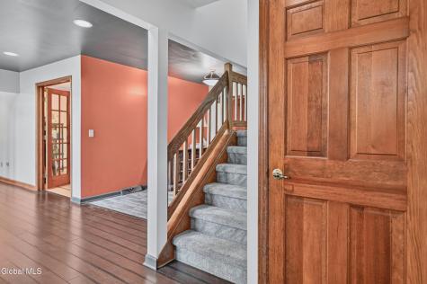 79 Knapp Road Mechanicville NY 12118