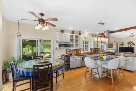 41 Utica Avenue Latham NY 12110