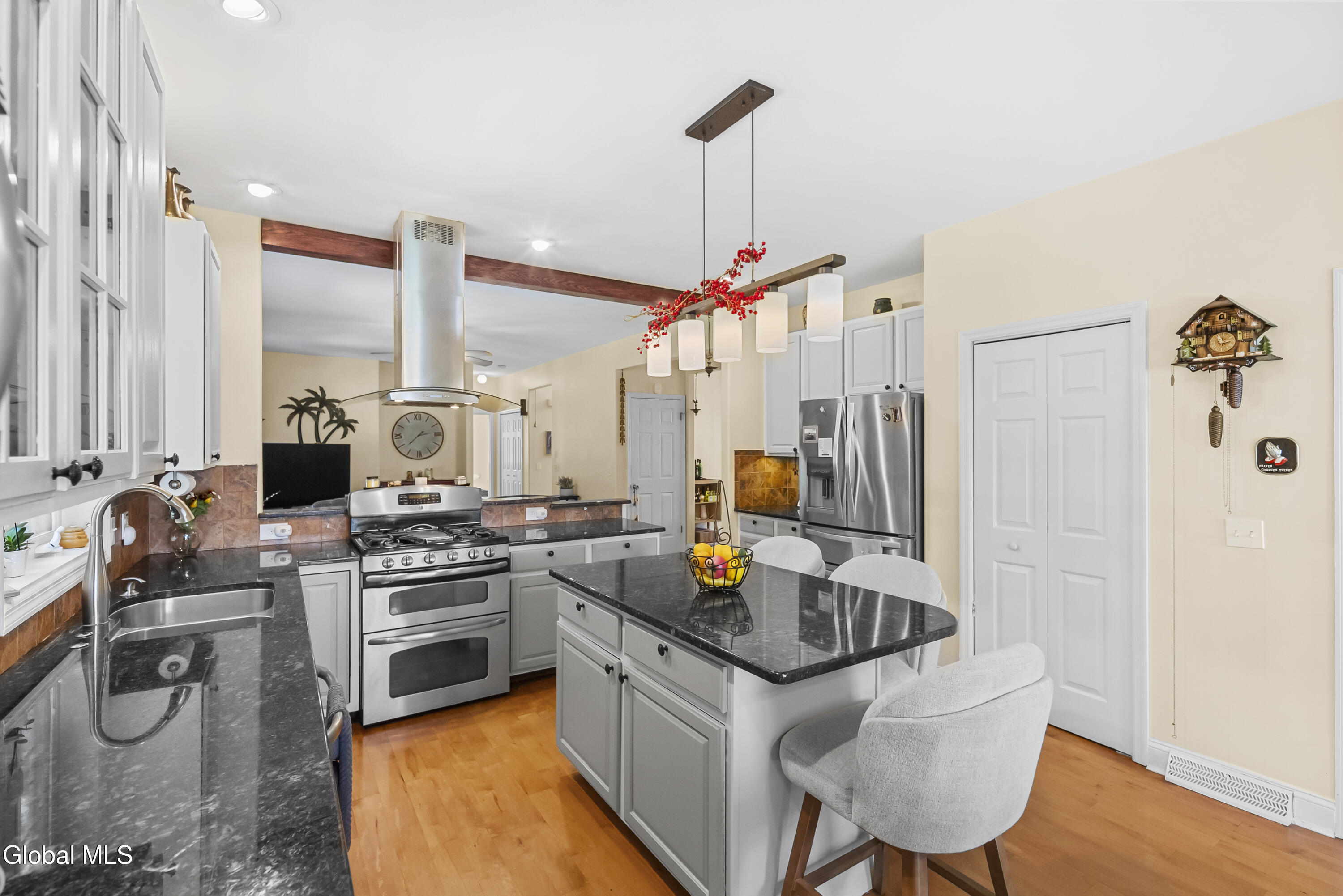 41 Utica Avenue Latham NY 12110