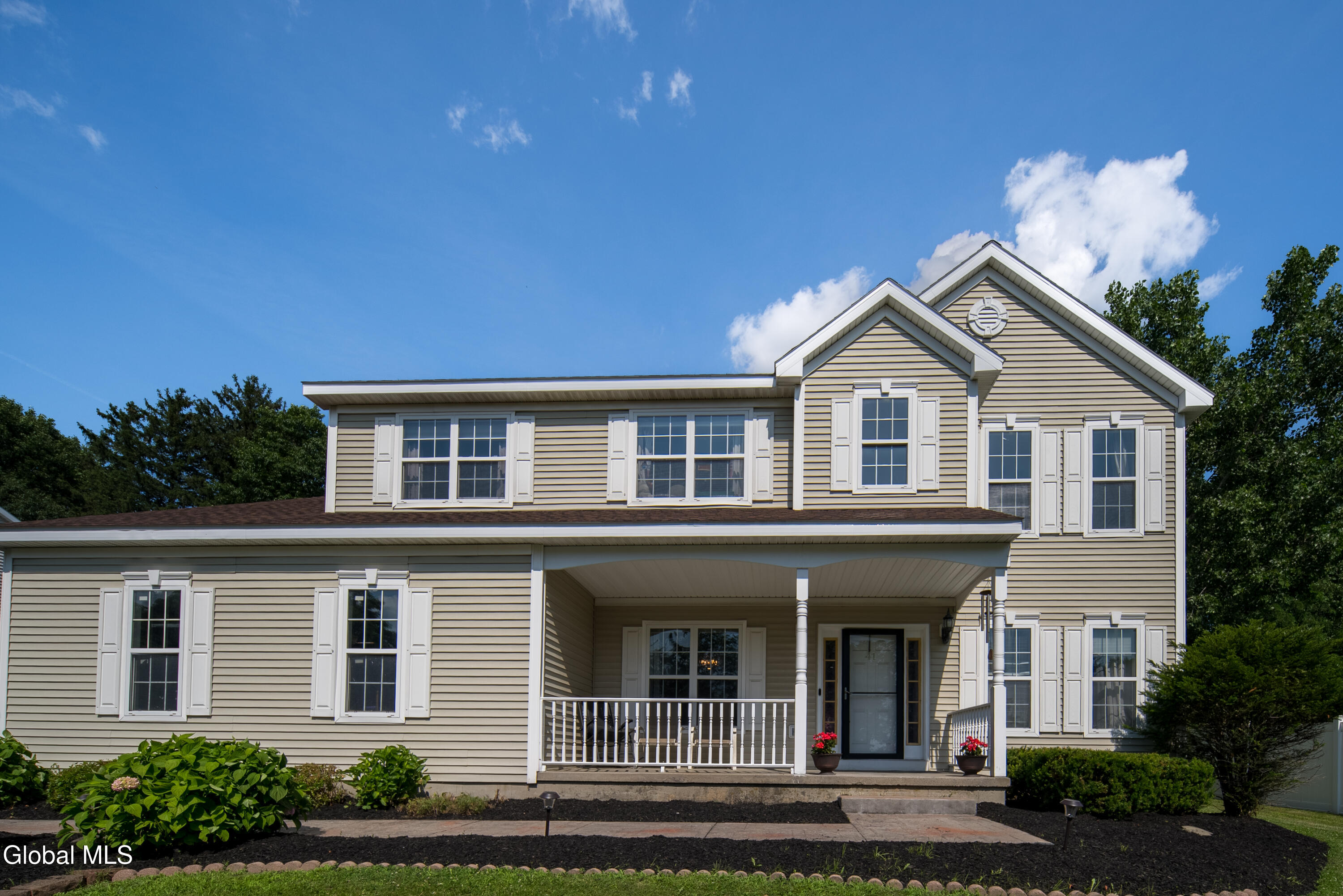 41 Utica Avenue Latham NY 12110