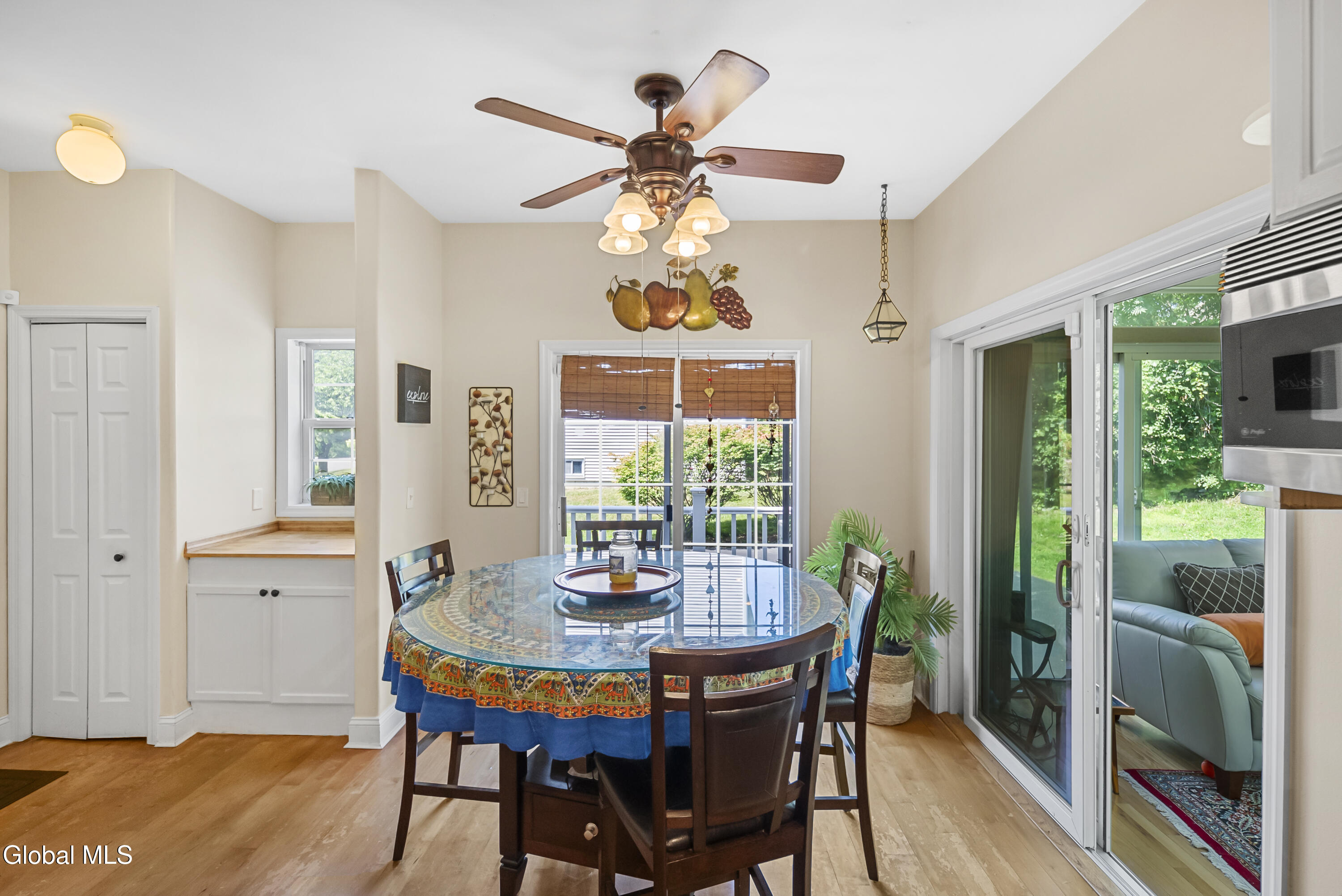 41 Utica Avenue Latham NY 12110