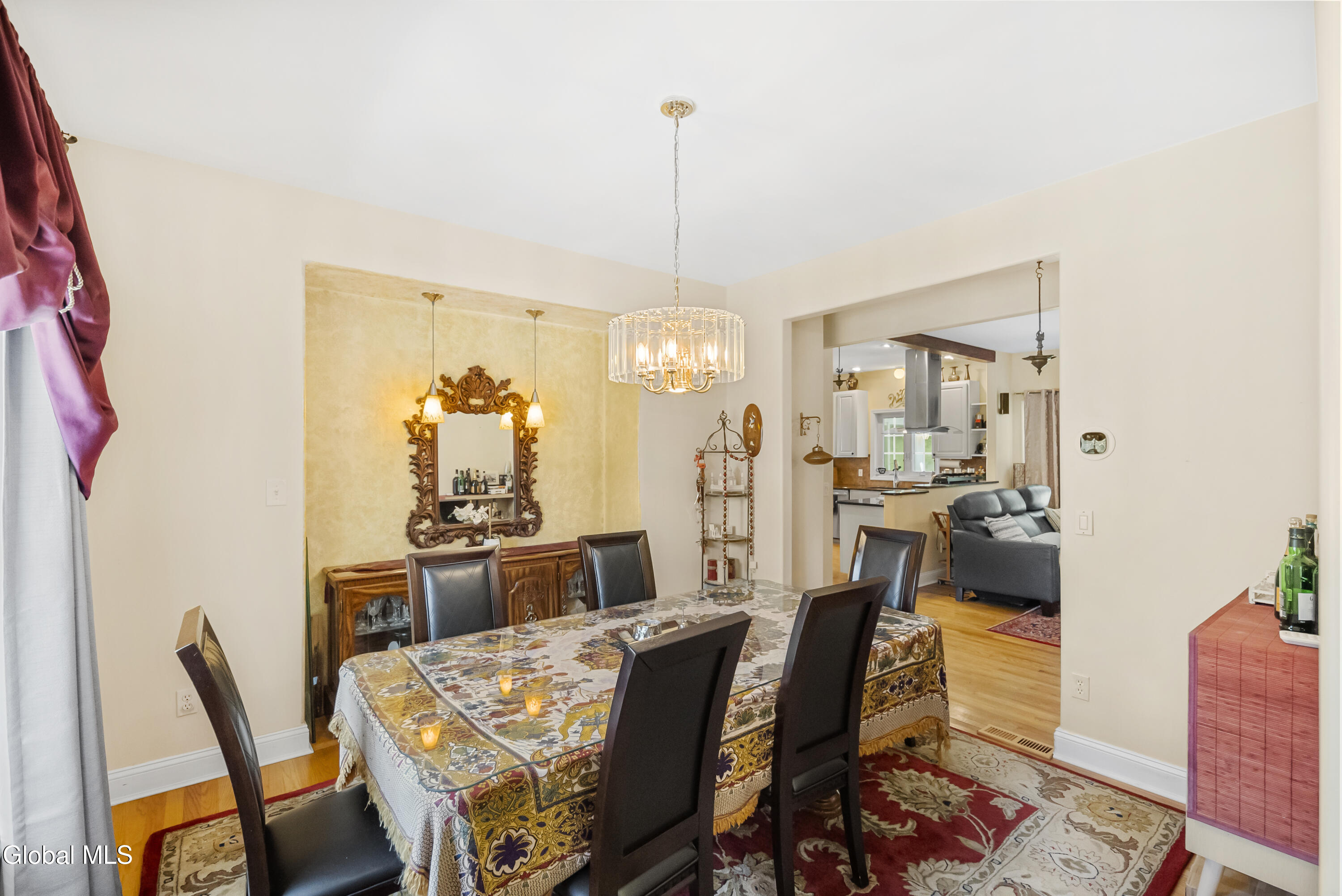 41 Utica Avenue Latham NY 12110