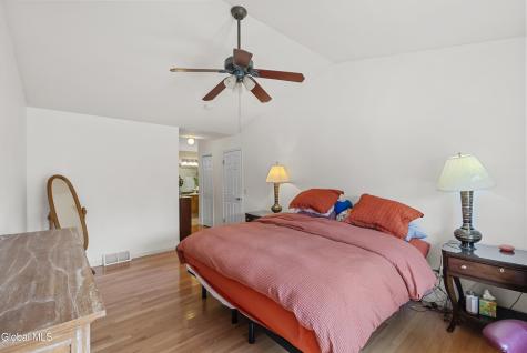 41 Utica Avenue Latham NY 12110