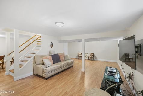 41 Utica Avenue Latham NY 12110