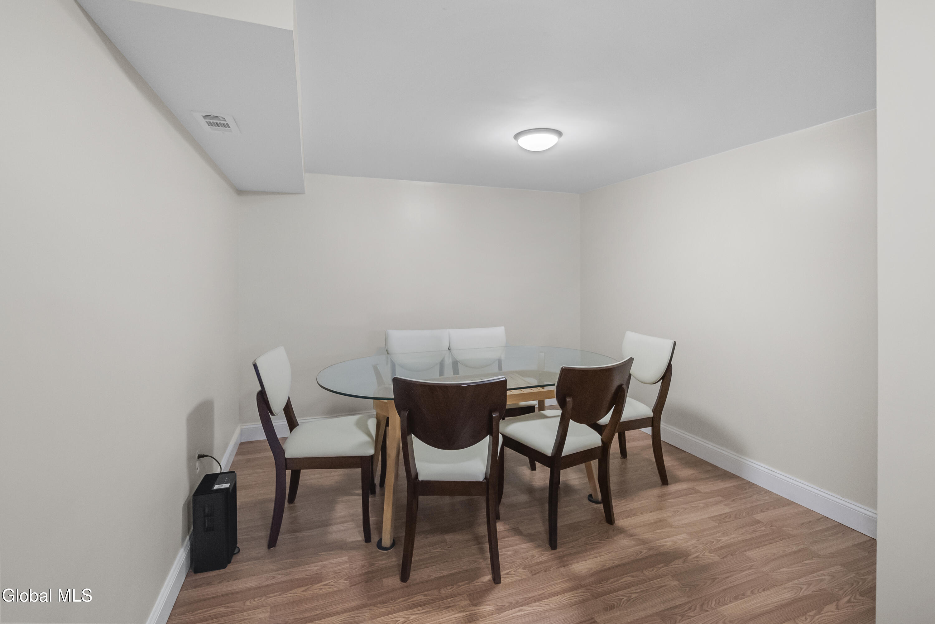 41 Utica Avenue Latham NY 12110
