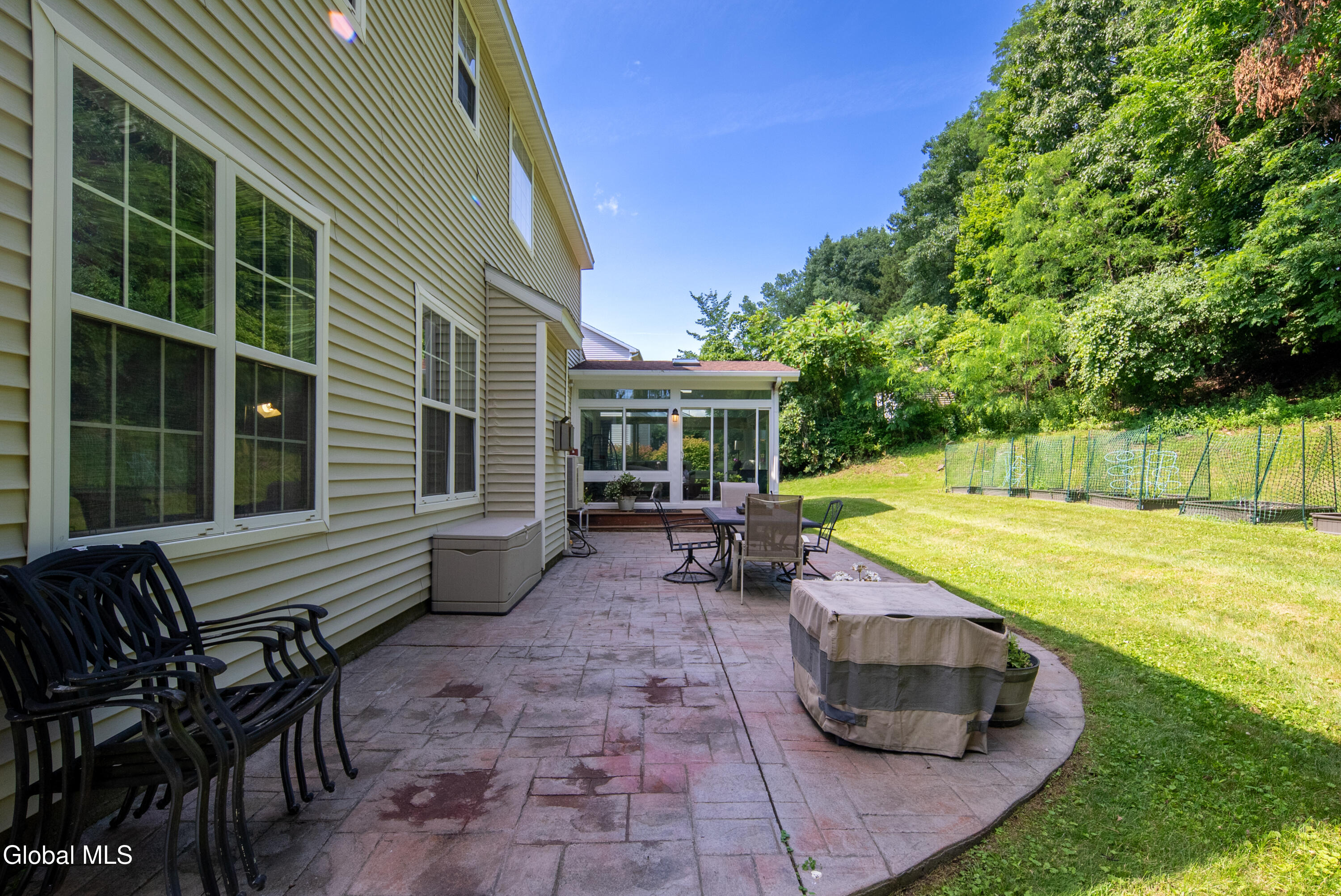 41 Utica Avenue Latham NY 12110