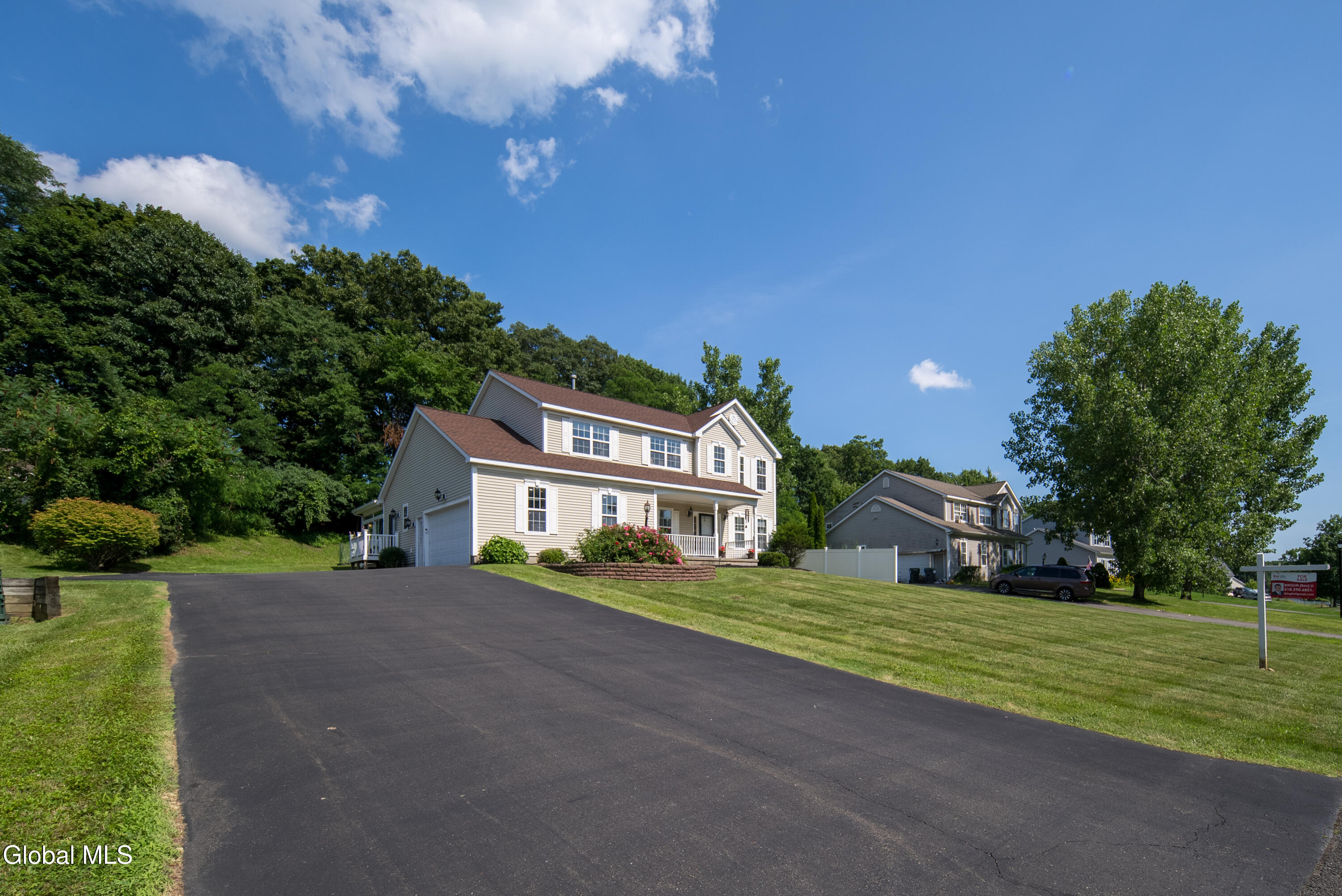 41 Utica Avenue Latham NY 12110