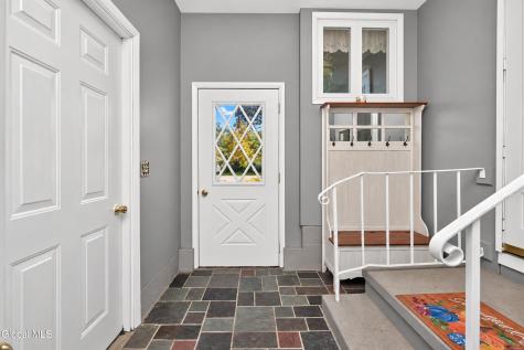 724 Sanders Avenue Glenville NY 12302