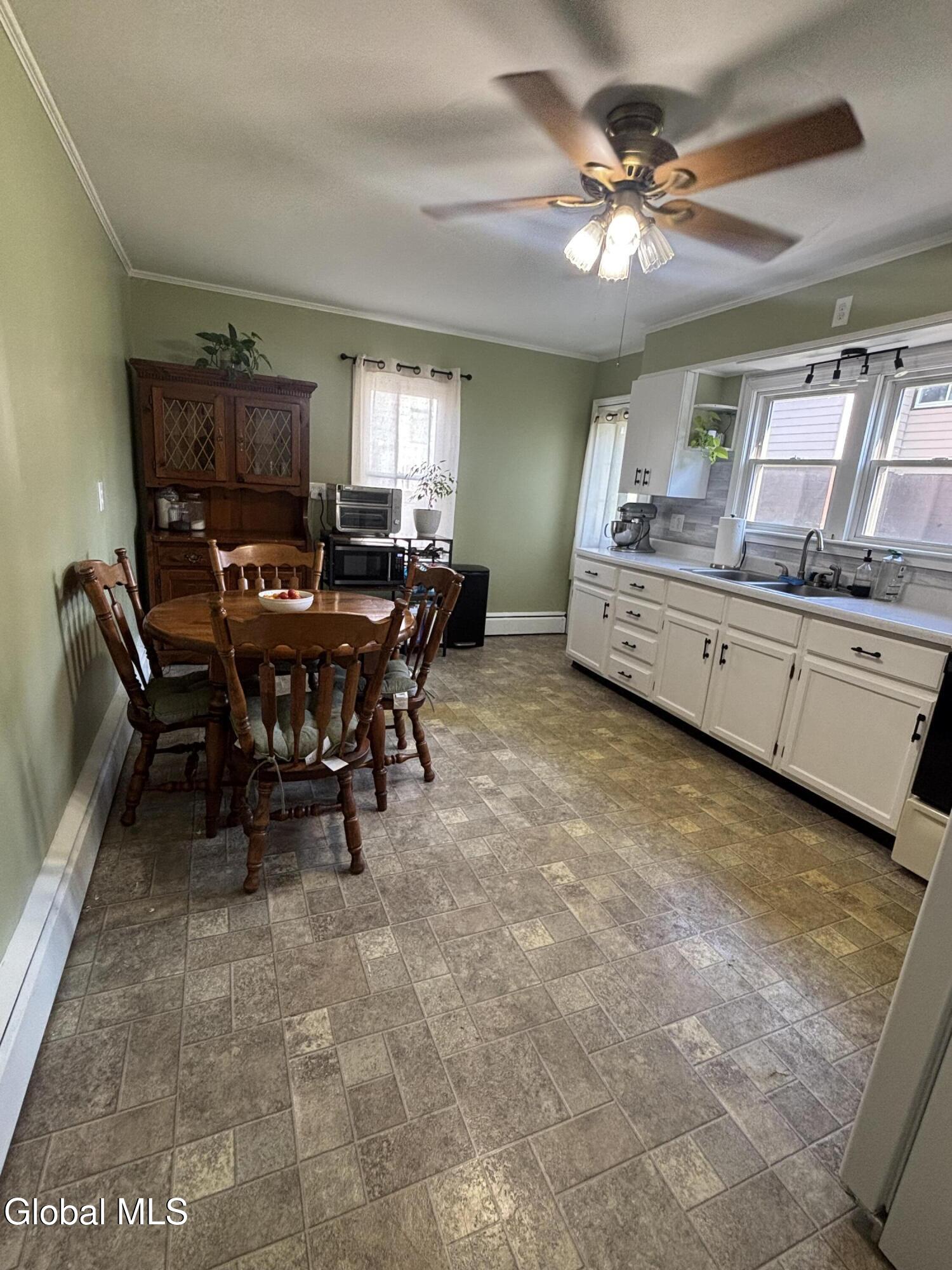 4 Neptune Street Rensselaer NY 12144