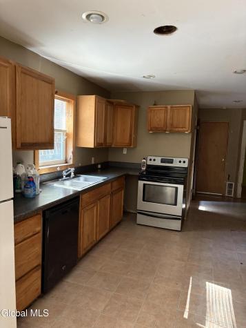 134 Bunker Hill Road Mayfield NY 12117