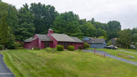 85 Meadow Rue Place Malta NY 12020