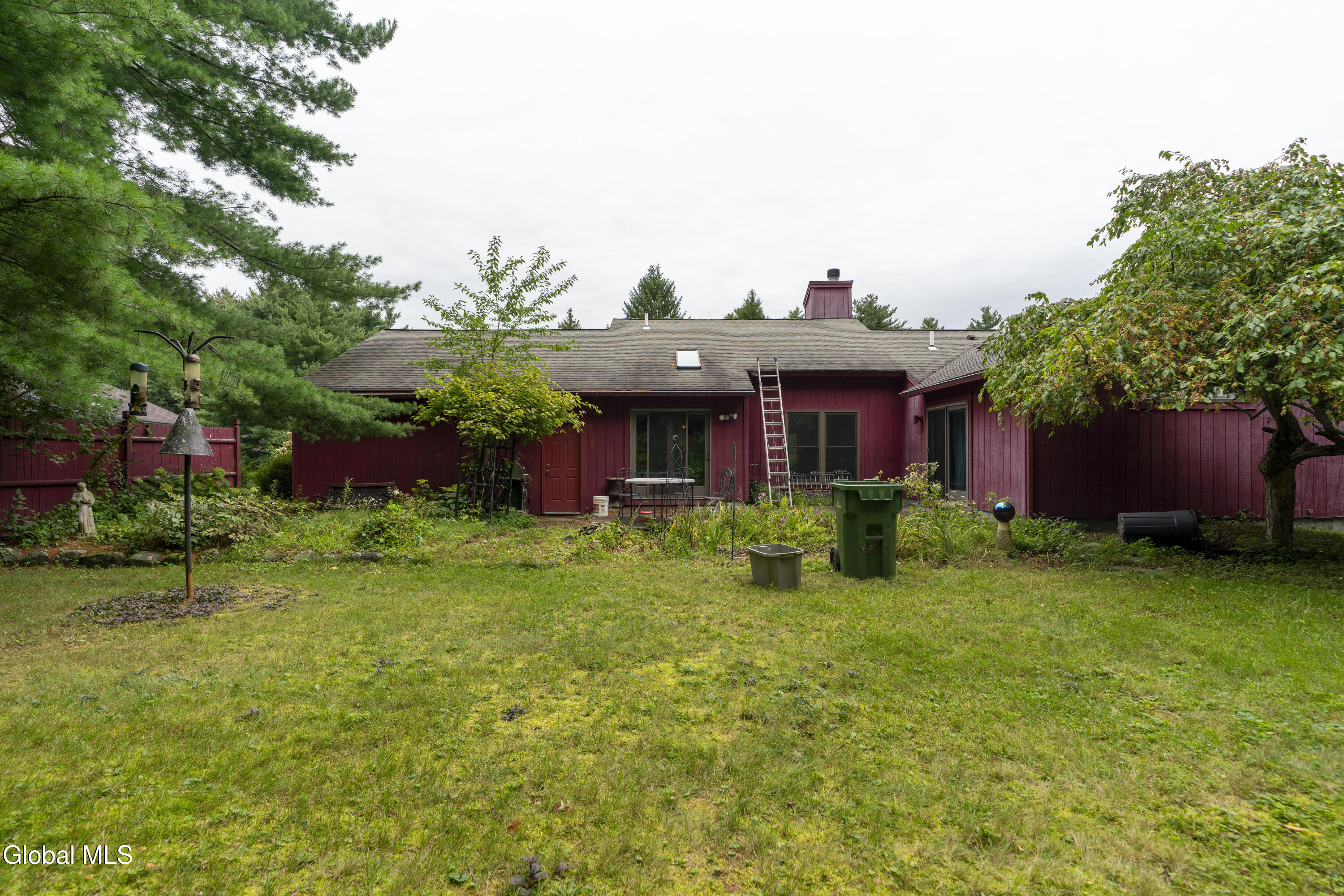 85 Meadow Rue Place Malta NY 12020
