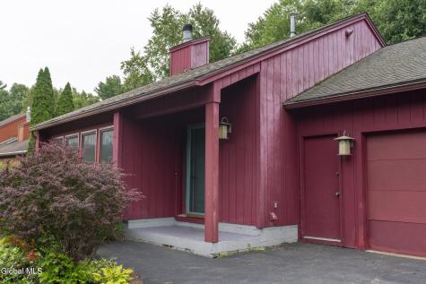 85 Meadow Rue Place Malta NY 12020