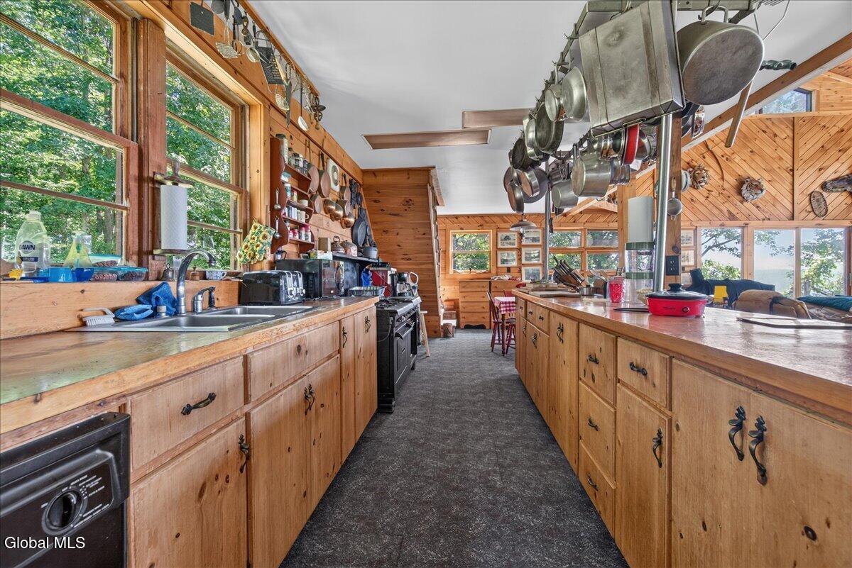 218 Colfax Road Cambridge NY 12816
