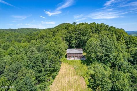218 Colfax Road Cambridge NY 12816