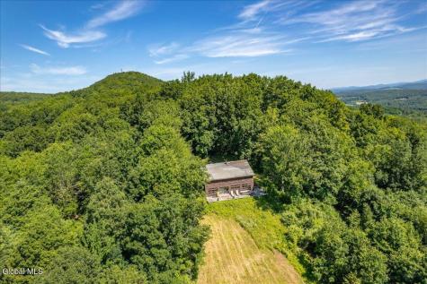 218 Colfax Road Cambridge NY 12816