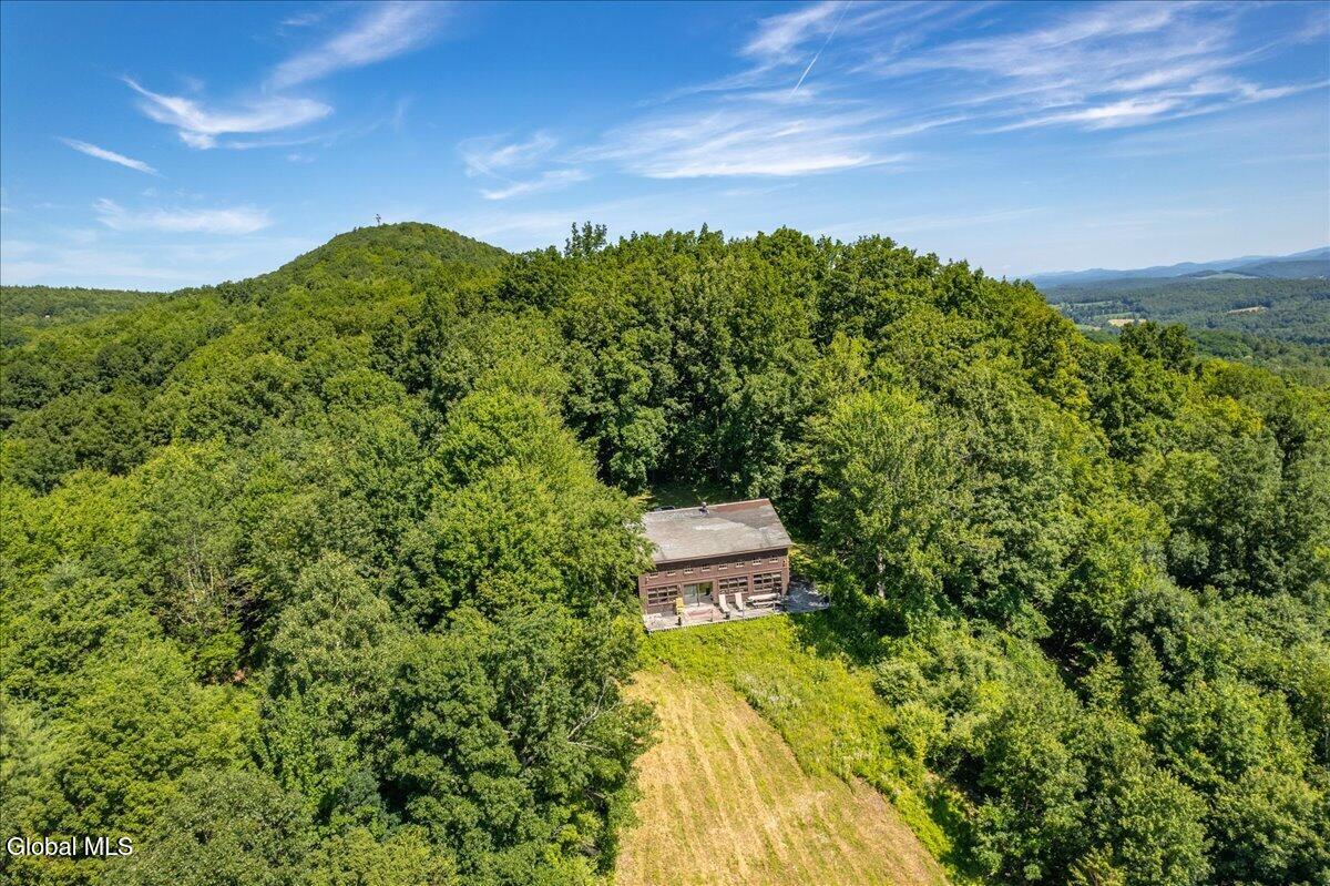 218 Colfax Road Cambridge NY 12816
