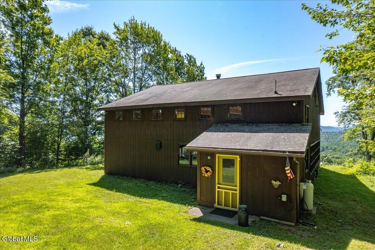 218 Colfax Road Cambridge NY 12816