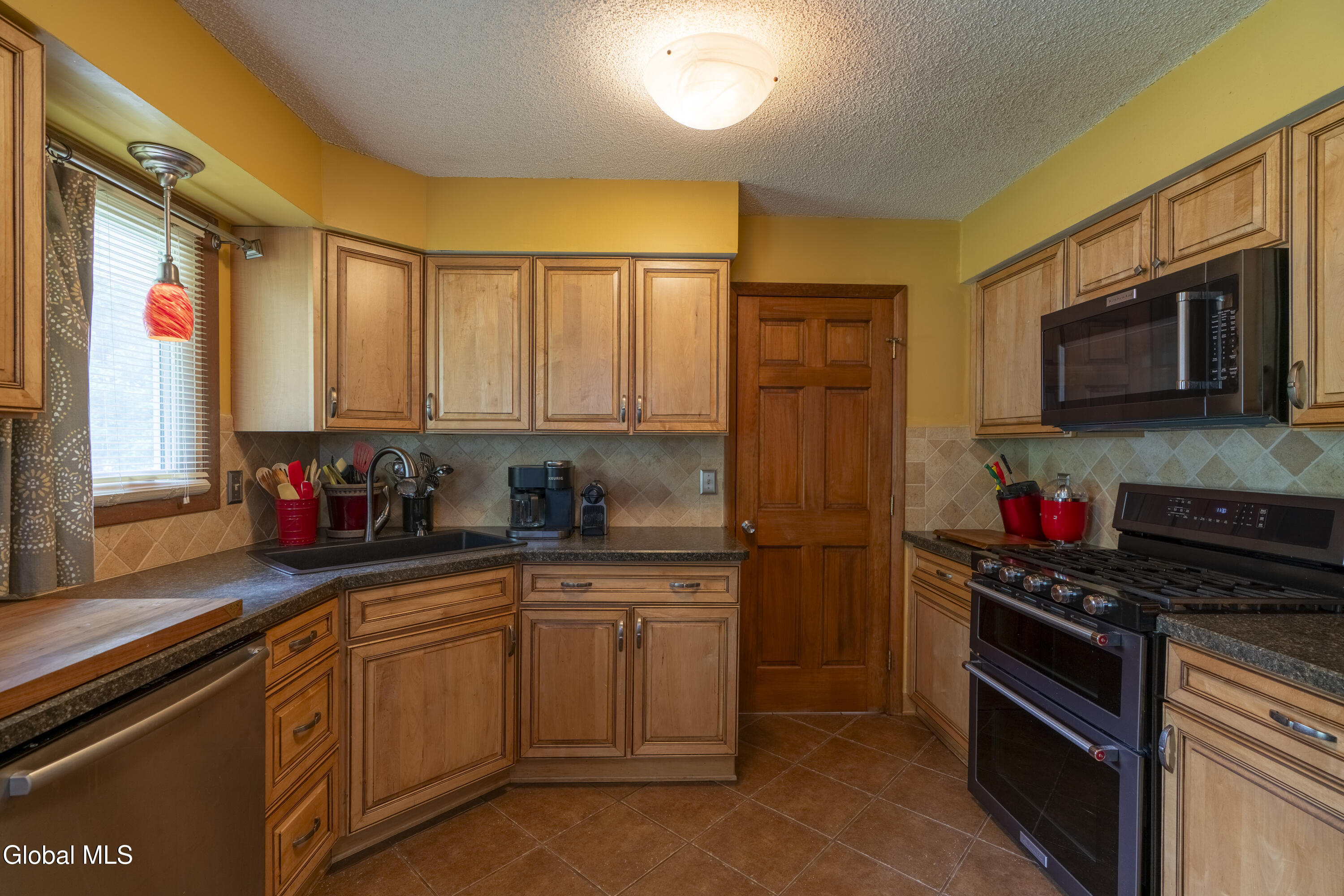 3 Snowberry Drive Gansevoort NY 12831