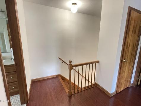 2 Brookside Court Colonie NY 12110