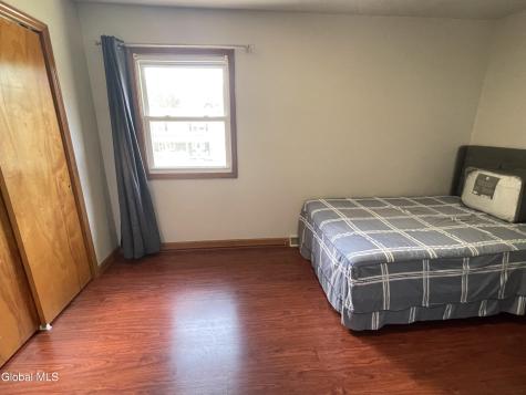 2 Brookside Court Colonie NY 12110