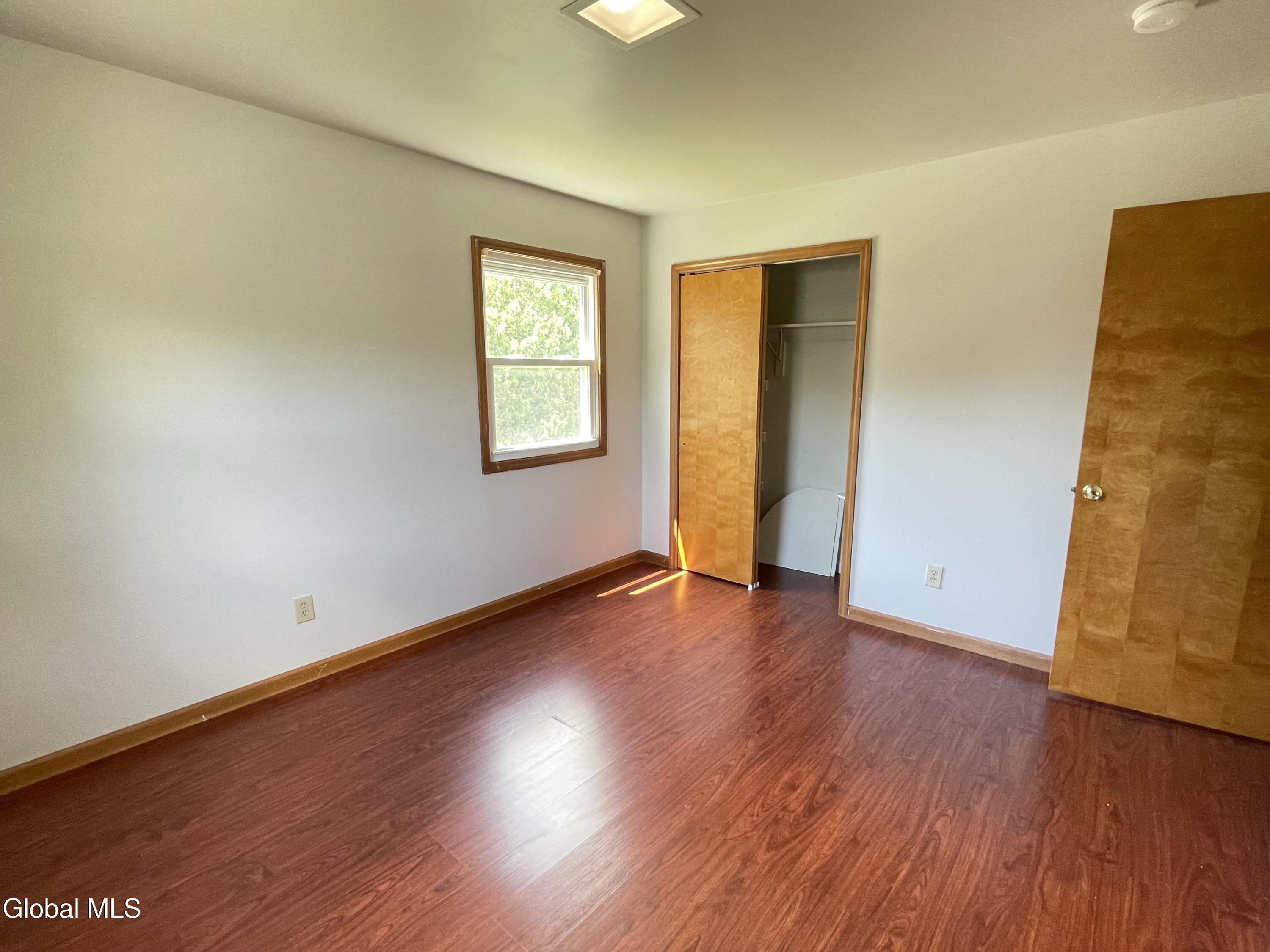2 Brookside Court Colonie NY 12110