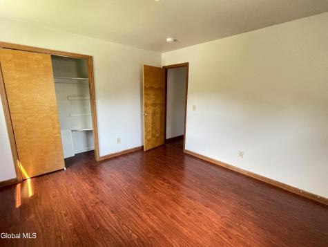2 Brookside Court Colonie NY 12110