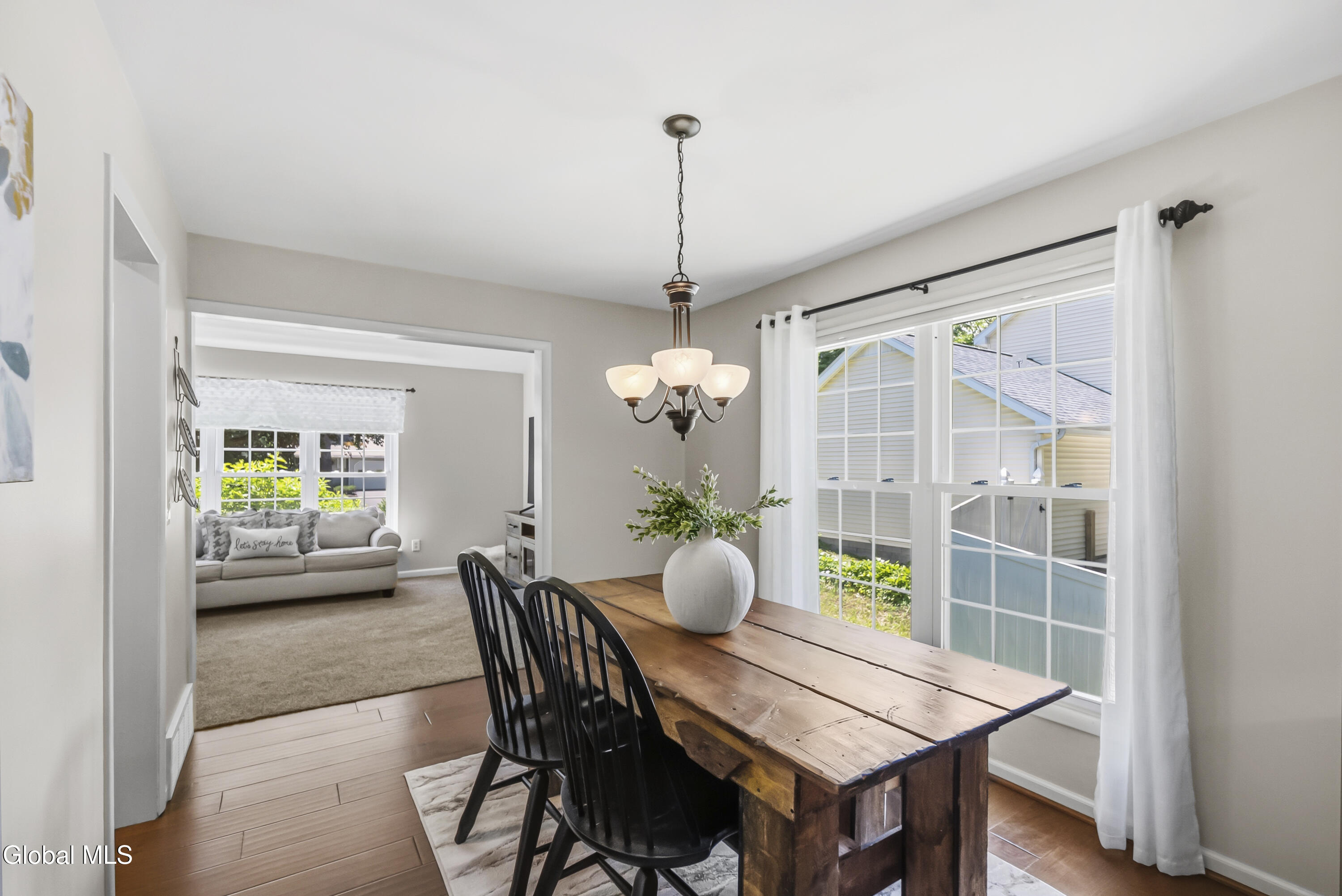 17 Montgomery Way Clifton Park NY 12065