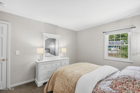 17 Montgomery Way Clifton Park NY 12065