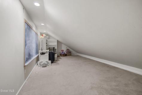 17 Montgomery Way Clifton Park NY 12065