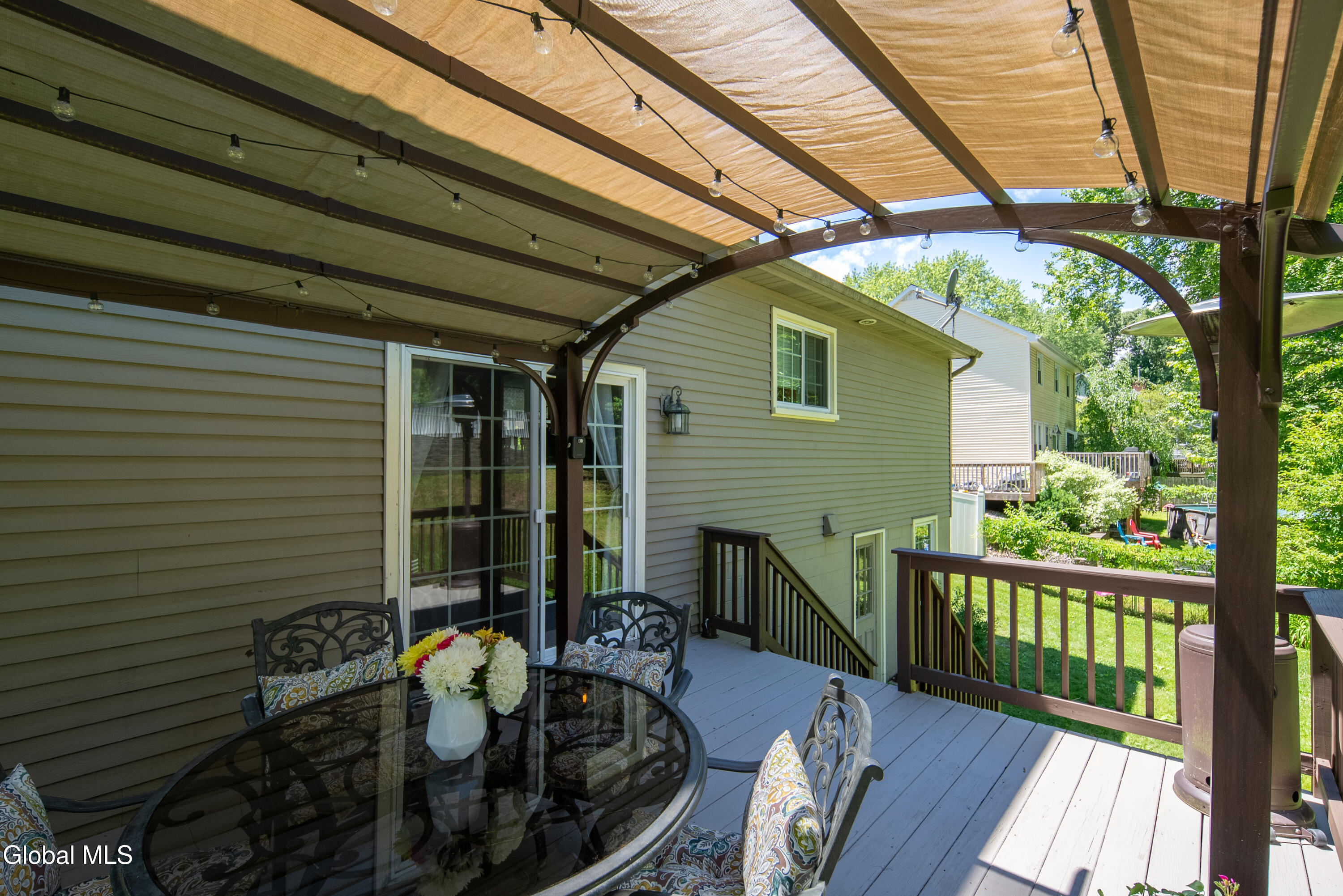 17 Montgomery Way Clifton Park NY 12065