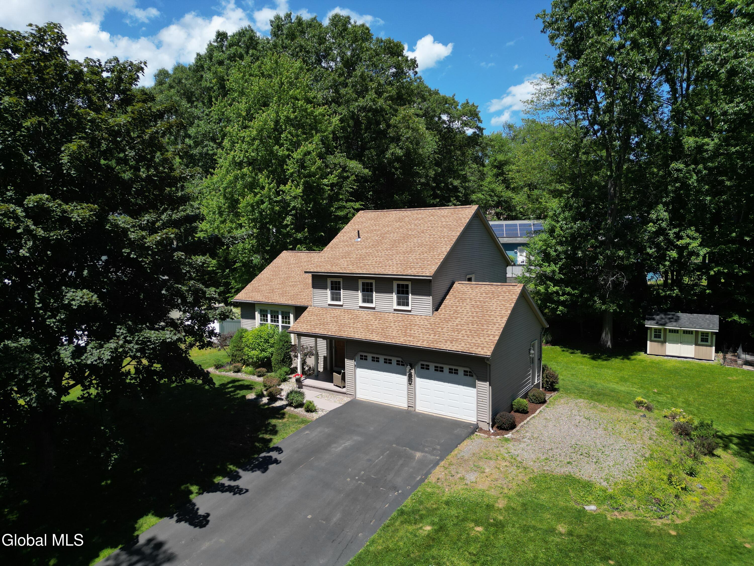17 Montgomery Way Clifton Park NY 12065