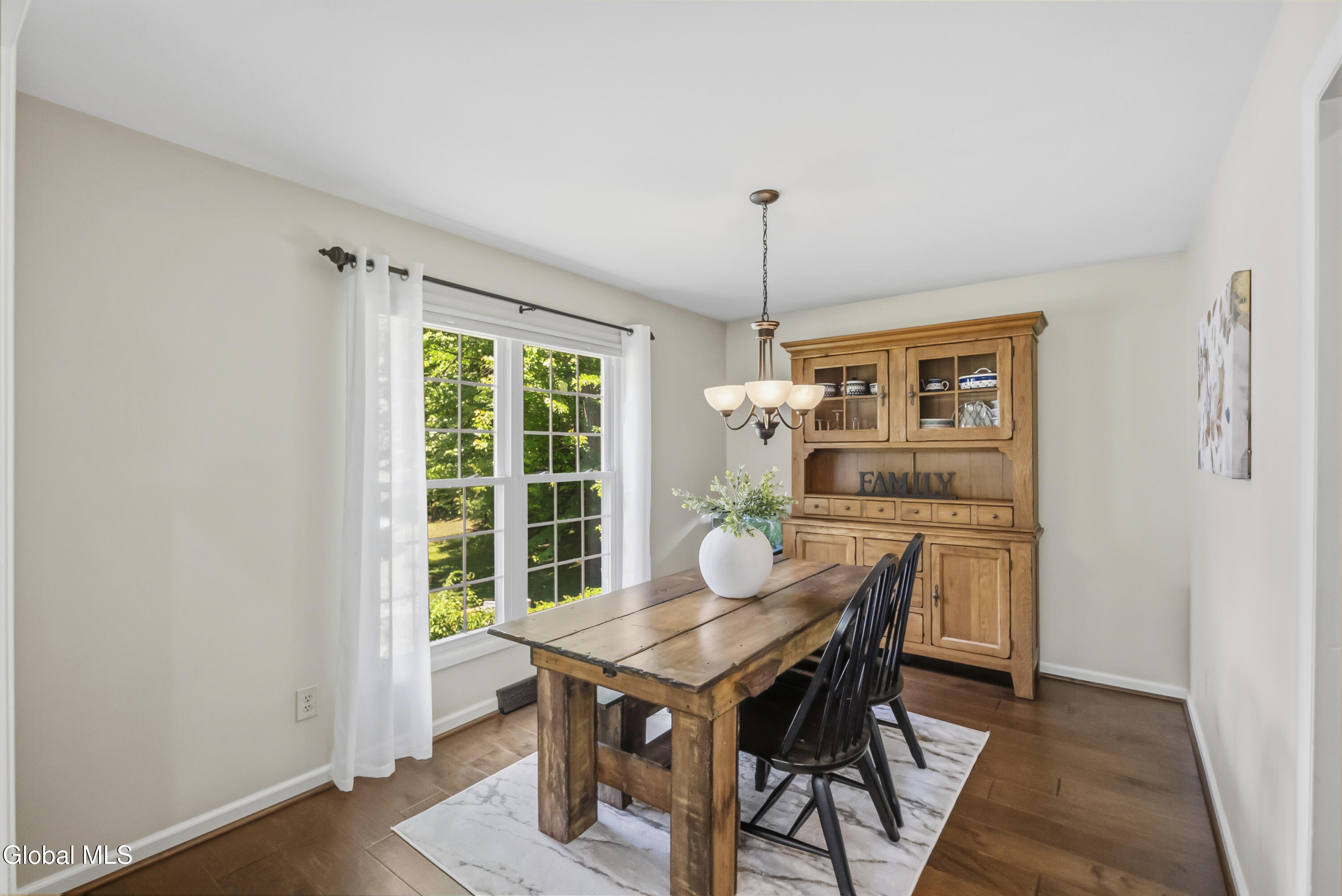 17 Montgomery Way Clifton Park NY 12065