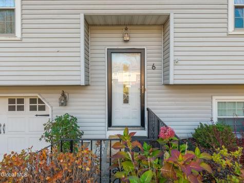 6 Silverberry Place Albany NY 12211