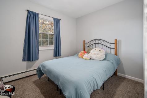 6 Silverberry Place Albany NY 12211