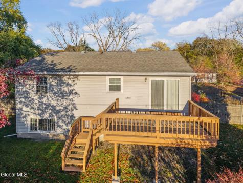 6 Silverberry Place Albany NY 12211