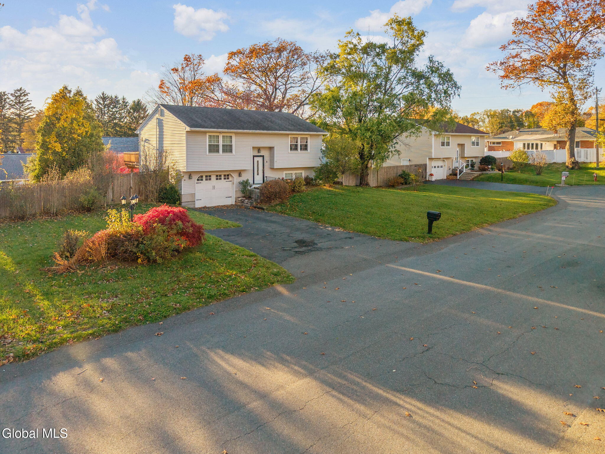 6 Silverberry Place Albany NY 12211