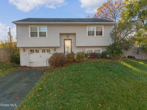 6 Silverberry Place Albany NY 12211