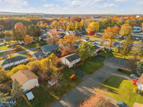 6 Silverberry Place Albany NY 12211
