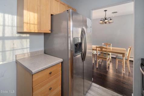 6 Silverberry Place Albany NY 12211