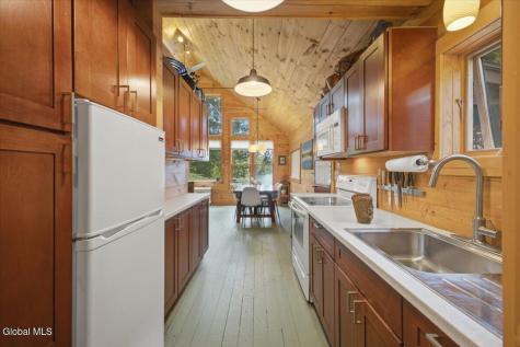 135 Fisher Road Gloversville NY 12078