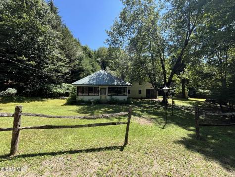 108 Thomas Road Lake Luzerne NY 12846