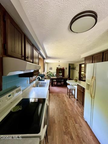 108 Thomas Road Lake Luzerne NY 12846