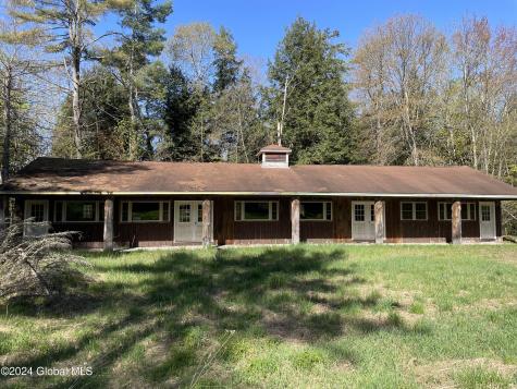 746a Howe Road Lake Luzerne NY 12846