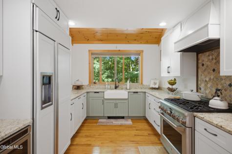 190 Kingsley Ln Extension Chestertown NY 12817