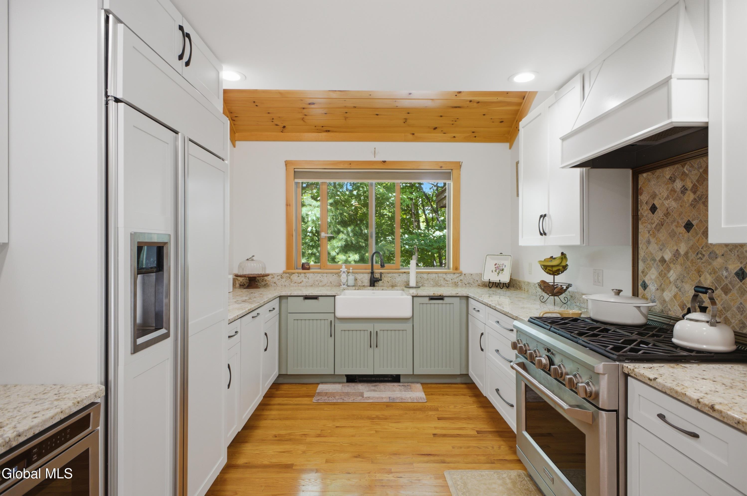 190 Kingsley Ln Extension Chestertown NY 12817